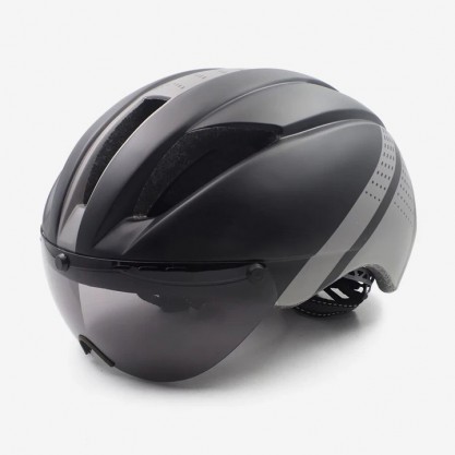 Cycling Helmet with Visor